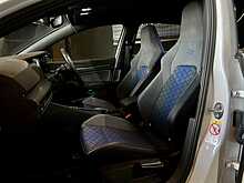 Volkswagen Golf TSI R 