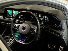 Volkswagen Golf TSI R 