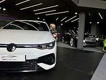 Volkswagen Golf TSI R 