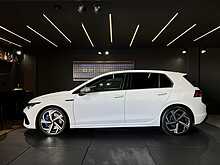 Volkswagen Golf TSI R 