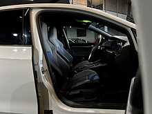 Volkswagen Golf TSI R 