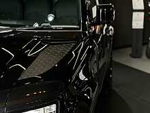 Land Rover Defender 90 D200 MHEV 