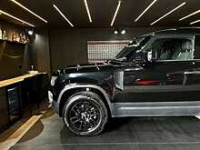Land Rover Defender 90 D200 MHEV 