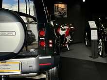 Land Rover Defender 90 D200 MHEV 