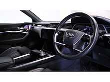Audi e-tron Launch Edition 