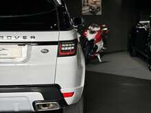 Land Rover Range Rover Sport SD V6 HSE Dynamic 