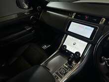 Land Rover Range Rover Sport SD V6 HSE Dynamic 