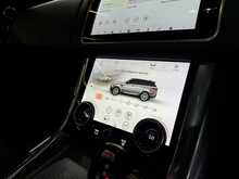 Land Rover Range Rover Sport SD V6 HSE Dynamic 