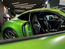 Mercedes-Benz AMG GT V8 BiTurbo R 