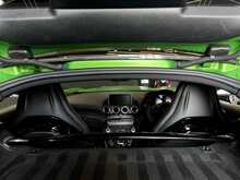 Mercedes-Benz AMG GT V8 BiTurbo R 