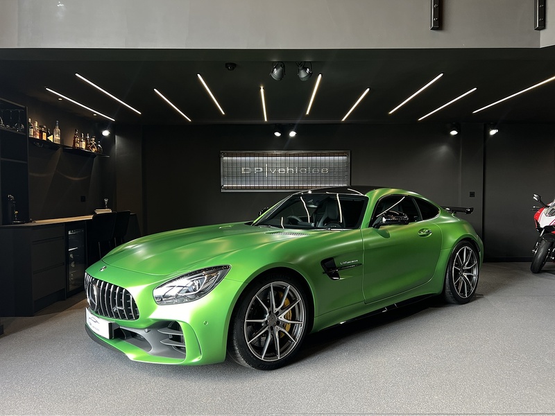 4.0 V8 BiTurbo R (Premium) Coupe 2dr Petrol SpdS DCT Euro 6 (s/s) (585 ps)