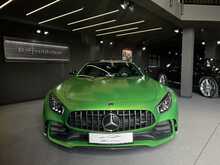 Mercedes-Benz AMG GT V8 BiTurbo R 