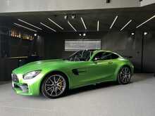 Mercedes-Benz AMG GT V8 BiTurbo R 