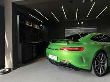 Mercedes-Benz AMG GT V8 BiTurbo R 