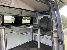 Volkswagen Transporter TDI T28 Highline Campervan