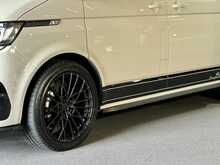 Volkswagen Transporter TDI T28 Highline Campervan