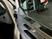 Volkswagen Transporter TDI T28 Highline Campervan