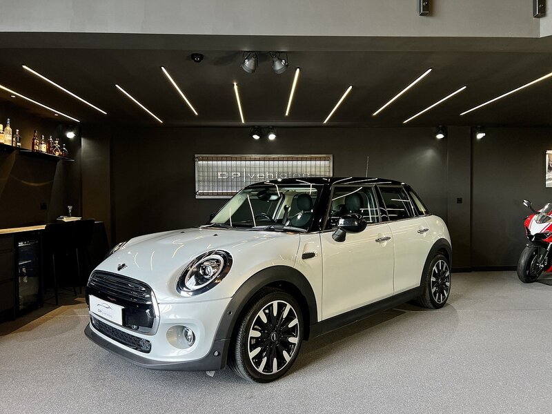 1.5 Cooper Exclusive Hatchback 5dr Petrol Manual Euro 6 (s/s) (136 ps)