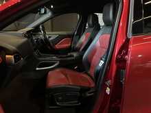 Jaguar F-PACE D180 R-Sport 