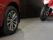 Jaguar F-PACE D180 R-Sport 