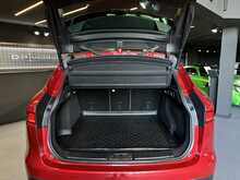 Jaguar F-PACE D180 R-Sport 