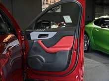 Jaguar F-PACE D180 R-Sport 