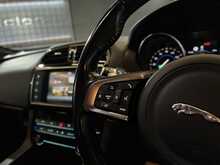 Jaguar F-PACE D180 R-Sport 