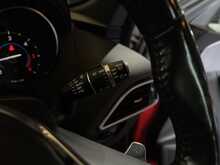 Jaguar F-PACE D180 R-Sport 