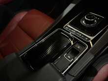 Jaguar F-PACE D180 R-Sport 