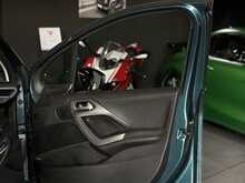 Peugeot 2008 PureTech Active