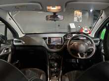 Peugeot 2008 PureTech Active