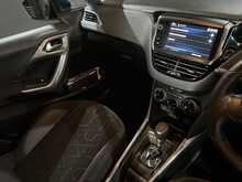 Peugeot 2008 PureTech Active