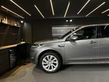 Land Rover Discovery Sport D180 MHEV R-Dynamic HSE