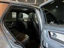 Land Rover Discovery Sport D180 MHEV R-Dynamic HSE