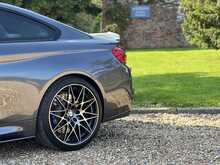 BMW M4 BiTurbo Competition 