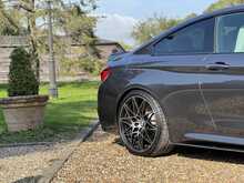 BMW M4 BiTurbo Competition 