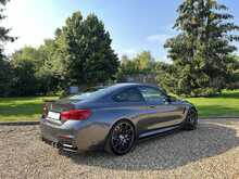 BMW M4 BiTurbo Competition 