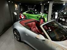 Porsche 911 3.0T 992 Carrera Convertible