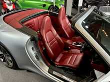 Porsche 911 3.0T 992 Carrera Convertible