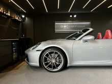 Porsche 911 3.0T 992 Carrera Convertible