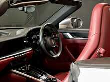 Porsche 911 3.0T 992 Carrera Convertible