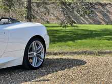 Aston Martin DB9 V12 Carbon Edition