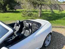 Aston Martin DB9 V12 Carbon Edition