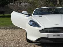 Aston Martin DB9 V12 Carbon Edition