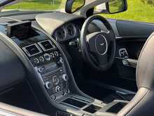 Aston Martin DB9 V12 Carbon Edition