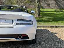 Aston Martin DB9 V12 Carbon Edition