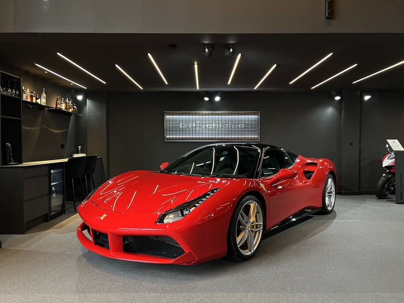 3.9T V8 GTB Coupe 2dr Petrol F1 DCT Euro 6 (s/s) (670 ps)