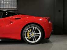 Ferrari 488 3.9T V8 GTB