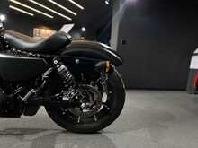 Harley-Davidson Sportster Iron 883 XL883N
