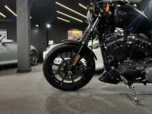 Harley-Davidson Sportster Iron 883 XL883N